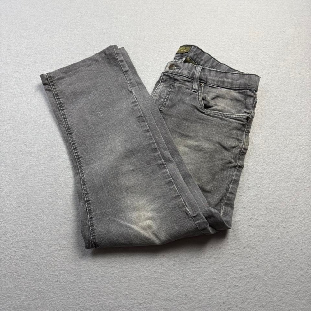 Urban Star Gray Wash Straight Jeans Women's Size Approx. 12
